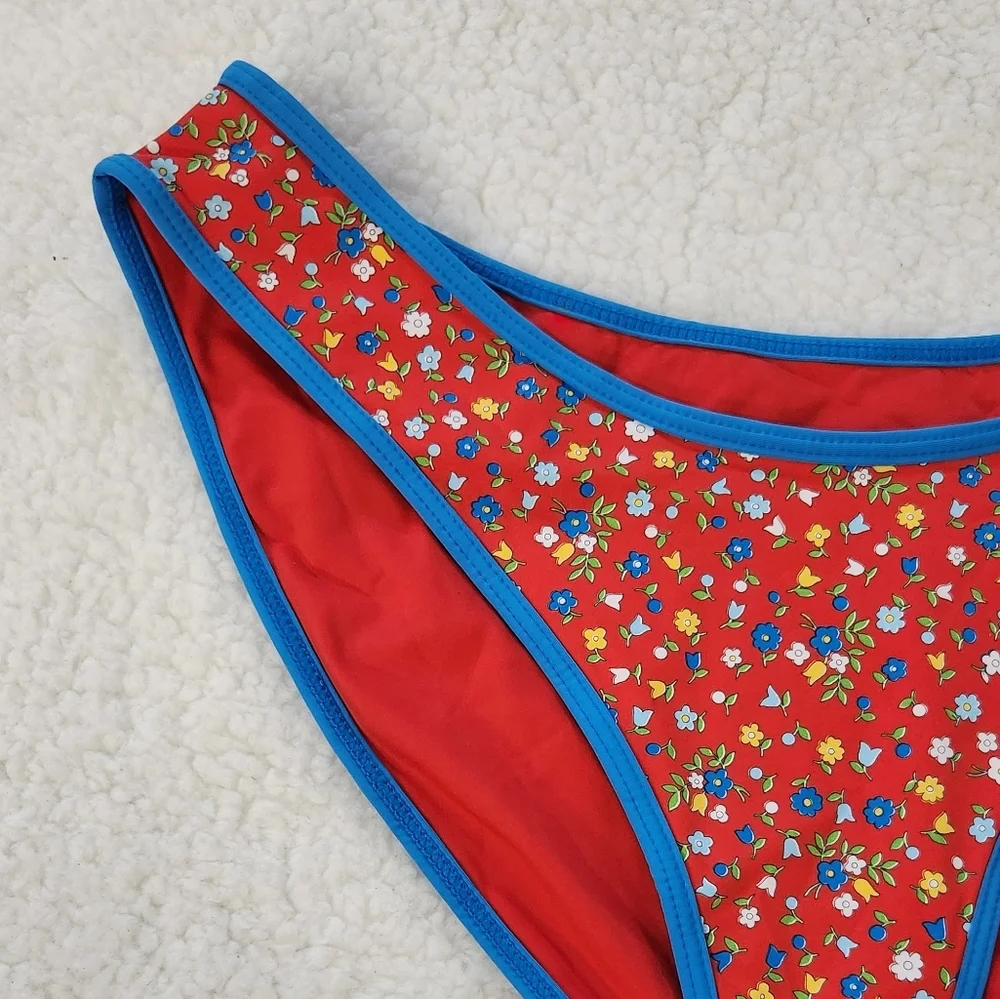 New!Frankie's Bikinis Dove‎ Floral Bikinis Bottoms